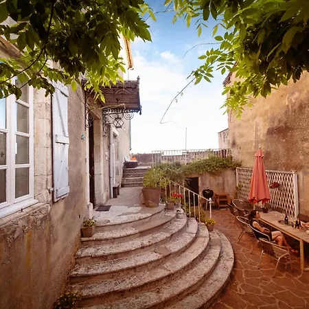 Belvedere De Montmiral