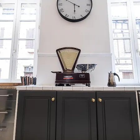 Belvedere De Montmiral *