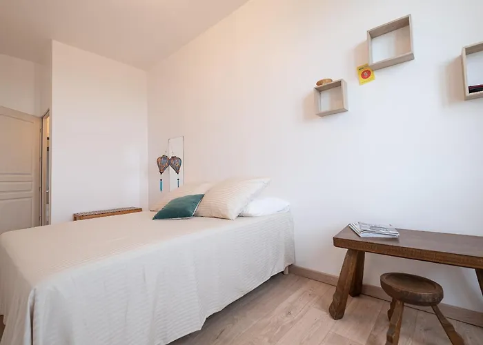 Belvedere De Montmiral