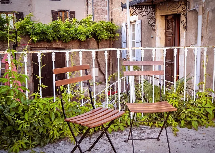 בית נופש Belvedere De Montmiral *